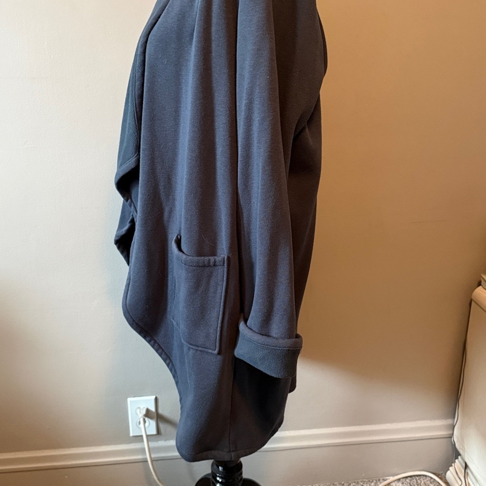 Jockey Women’s Dark Gray Fleece Lined Wrap Open Front Jacket Sz XL - Picture 6 of 8